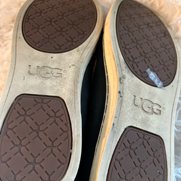 UGG boots size 7.5 in GUC - Picture 6 of 16